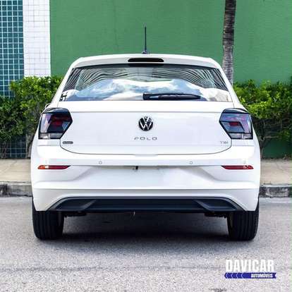 VOLKSWAGEN-POLO-2025