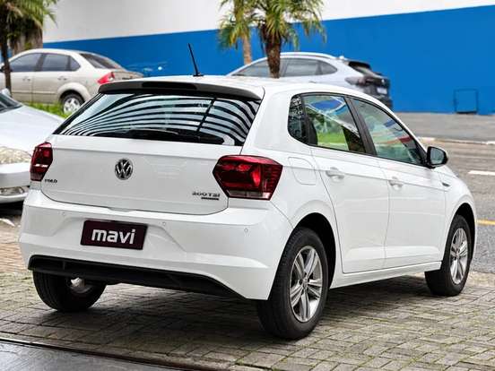 VOLKSWAGEN-POLO-1.0 200 TSI COMFORTLINE AUTOMÁTICO VOLKSWAGEN-POLO-2017