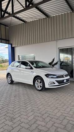 VOLKSWAGEN POLO 1.0 200 TSI COMFORTLINE AUTOMÁTICO