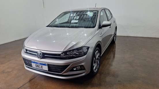 VOLKSWAGEN-POLO-2018