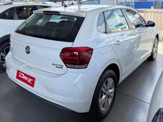 VOLKSWAGEN-POLO-1.0 200 TSI HIGHLINE AUTOMÁTICO VOLKSWAGEN-POLO-2019