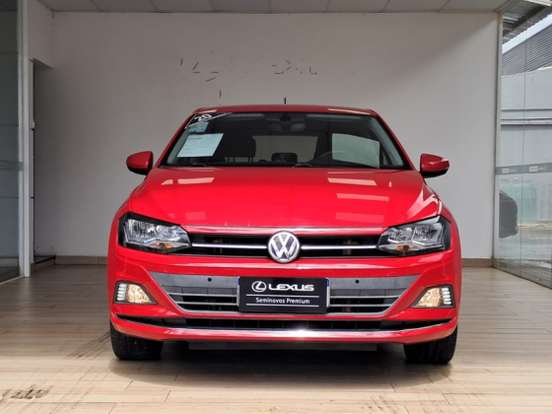 VOLKSWAGEN-POLO-2019