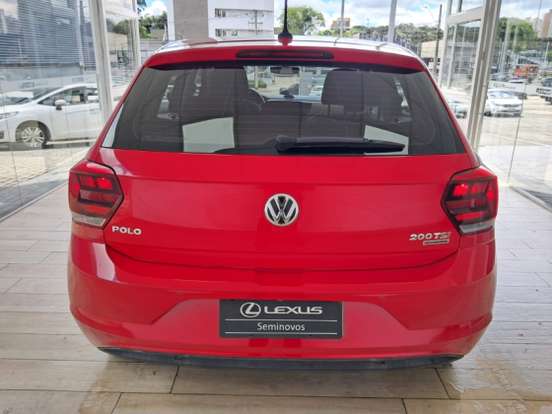 VOLKSWAGEN-POLO-2019