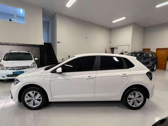VOLKSWAGEN-POLO-1.0 MPI MANUAL VOLKSWAGEN-POLO-2023