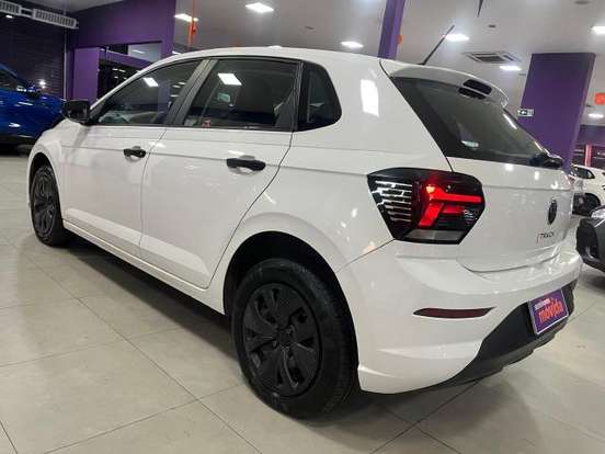 VOLKSWAGEN-POLO-2024