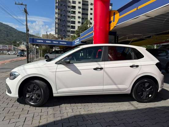 VOLKSWAGEN-POLO-2026