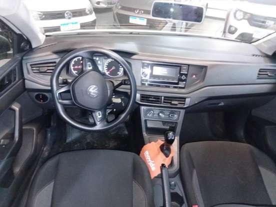 VOLKSWAGEN-POLO-2024