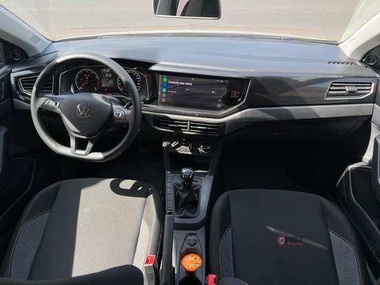 VOLKSWAGEN-POLO-2025
