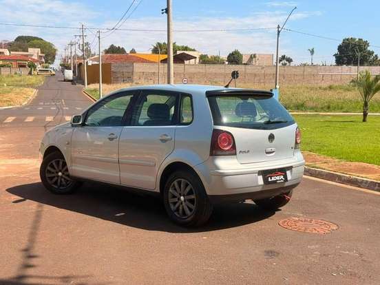 VOLKSWAGEN-POLO-2008