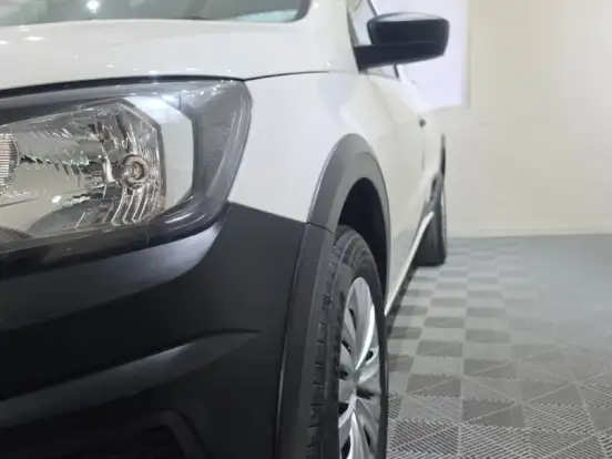 VOLKSWAGEN-SAVEIRO-1.6 MSI ROBUST CS 8V FLEX 2P MANUAL VOLKSWAGEN-SAVEIRO-2023