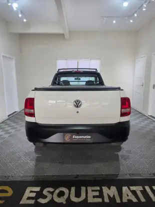 VOLKSWAGEN-SAVEIRO-2023
