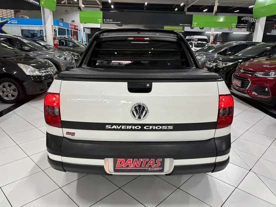 VOLKSWAGEN-SAVEIRO-2015