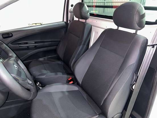 VOLKSWAGEN-SAVEIRO-2023