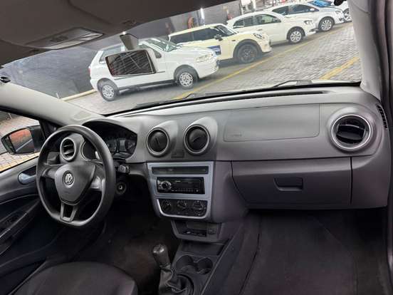 VOLKSWAGEN-SAVEIRO-2018
