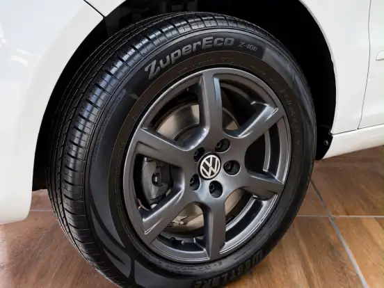 VOLKSWAGEN-SPACEFOX-1.6 MI TREND 8V FLEX 4P MANUAL VOLKSWAGEN-SPACEFOX-2012