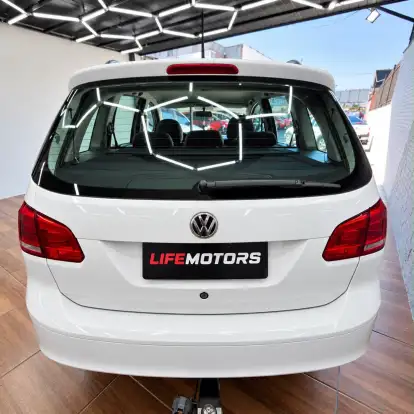 VOLKSWAGEN-SPACEFOX-2012