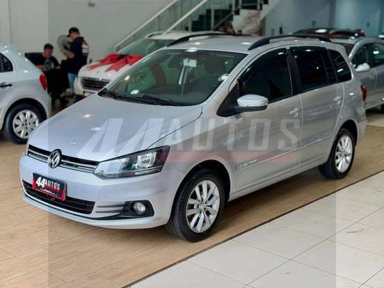 VOLKSWAGEN-SPACEFOX-1.6 MSI COMFORTLINE 8V FLEX 4P AUTOMATIZADO VOLKSWAGEN-SPACEFOX-2015