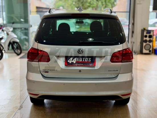 VOLKSWAGEN-SPACEFOX-1.6 MSI COMFORTLINE 8V FLEX 4P AUTOMATIZADO VOLKSWAGEN-SPACEFOX-2015