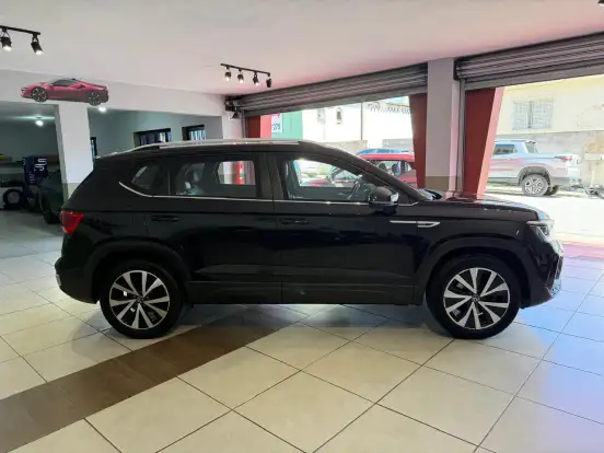 VOLKSWAGEN-TAOS-1.4 250 TSI TOTAL FLEX HIGHLINE AUTOMÁTICO VOLKSWAGEN-TAOS-2022