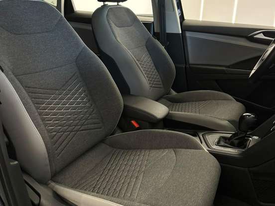 VOLKSWAGEN-TAOS-1.4 250 TSI TOTAL FLEX COMFORTLINE AUTOMÁTICO VOLKSWAGEN-TAOS-2022