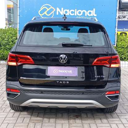 VOLKSWAGEN-TAOS-2024