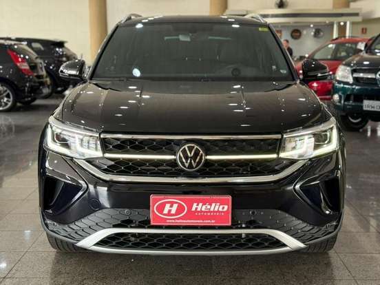 VOLKSWAGEN-TAOS-2021