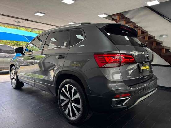 VOLKSWAGEN-TAOS-1.4 250 TSI TOTAL FLEX HIGHLINE AUTOMÁTICO VOLKSWAGEN-TAOS-2021
