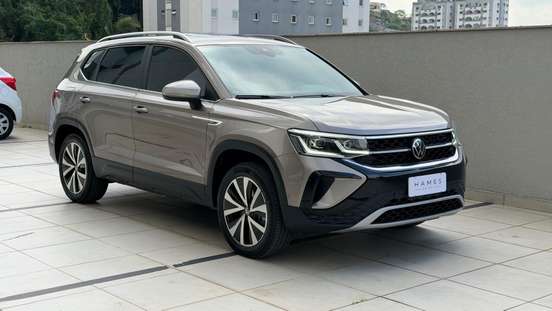 VOLKSWAGEN-TAOS-2023