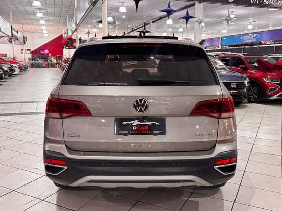 VOLKSWAGEN-TAOS-2024