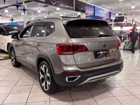 VOLKSWAGEN-TAOS-1.4 250 TSI TOTAL FLEX HIGHLINE AUTOMÁTICO VOLKSWAGEN-TAOS-2024