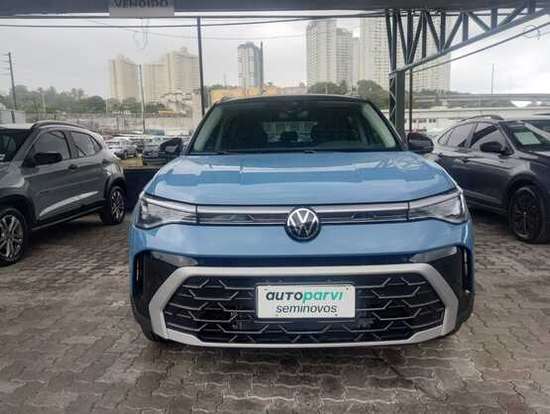 VOLKSWAGEN-TAOS-2026