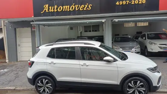 VOLKSWAGEN-T-CROSS-2024