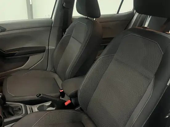 VOLKSWAGEN-T-CROSS-1.0 200 TSI TOTAL FLEX AUTOMÁTICO VOLKSWAGEN-T-CROSS-2019