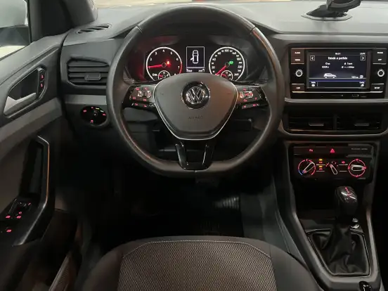 VOLKSWAGEN-T-CROSS-2019