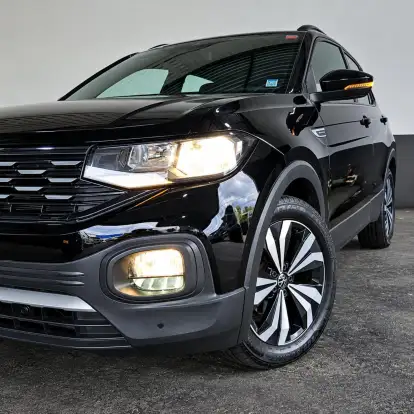 VOLKSWAGEN-T-CROSS-2023