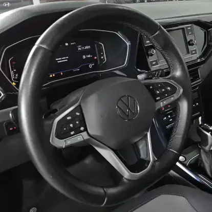 VOLKSWAGEN-T-CROSS-2023