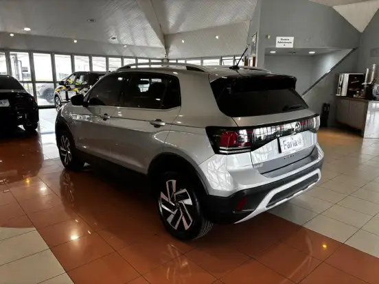 VOLKSWAGEN-T-CROSS-1.4 250 TSI TOTAL FLEX HIGHLINE AUTOMÁTICO VOLKSWAGEN-T-CROSS-2026