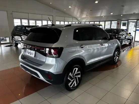VOLKSWAGEN-T-CROSS-2026