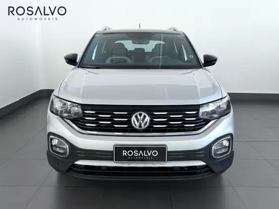 VOLKSWAGEN-T-CROSS-2020