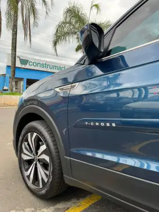 VOLKSWAGEN-T-CROSS-1.4 250 TSI TOTAL FLEX HIGHLINE AUTOMÁTICO VOLKSWAGEN-T-CROSS-2023