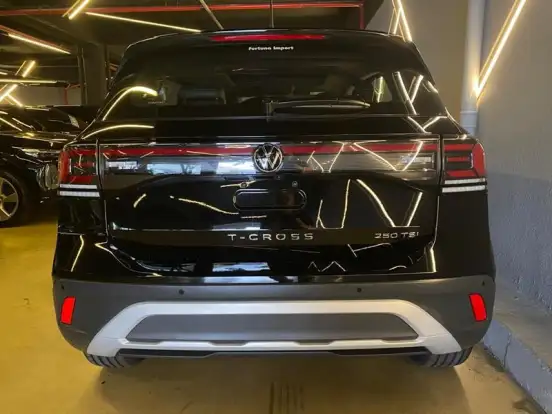 VOLKSWAGEN-T-CROSS-2025