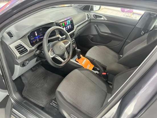 VOLKSWAGEN-T-CROSS-2023