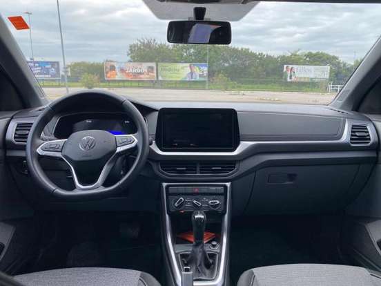 VOLKSWAGEN-T-CROSS-2025