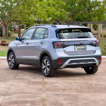 VOLKSWAGEN-T-CROSS-2024
