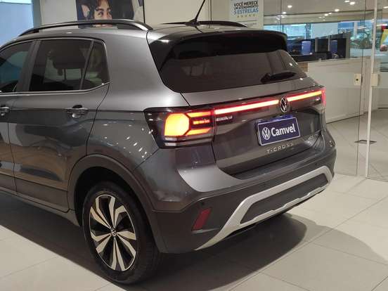 VOLKSWAGEN-T-CROSS-1.0 200 TSI TOTAL FLEX AUTOMÁTICO VOLKSWAGEN-T-CROSS-2024