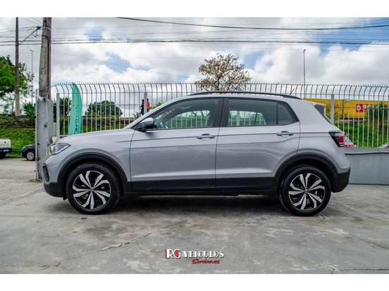 VOLKSWAGEN-T-CROSS-2025