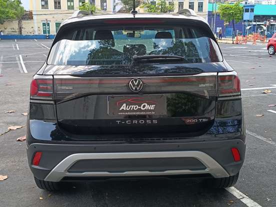 VOLKSWAGEN-T-CROSS-1.0 200 TSI TOTAL FLEX AUTOMÁTICO VOLKSWAGEN-T-CROSS-2024
