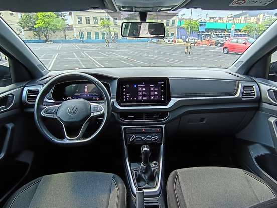 VOLKSWAGEN-T-CROSS-1.0 200 TSI TOTAL FLEX AUTOMÁTICO VOLKSWAGEN-T-CROSS-2024