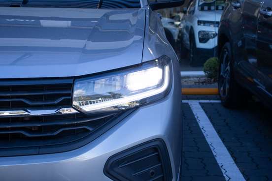 VOLKSWAGEN-T-CROSS-2024