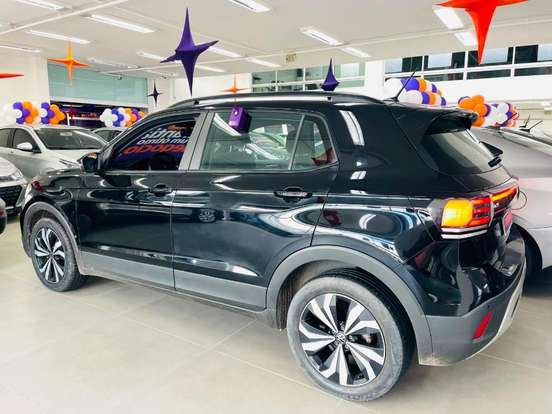 VOLKSWAGEN-T-CROSS-1.0 200 TSI TOTAL FLEX AUTOMÁTICO VOLKSWAGEN-T-CROSS-2024